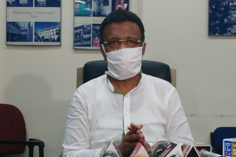 firhad hakim did review meeting on corona outbreak in kolkata