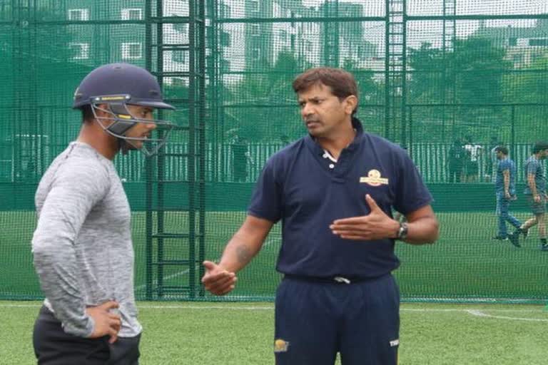 Mayank Agarwal resumes training with RX Murali