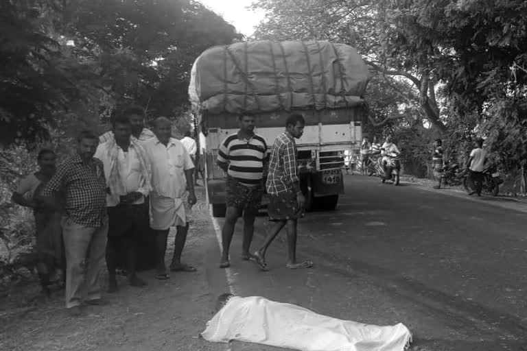 man death in a road accident in ponnuru gunturu district