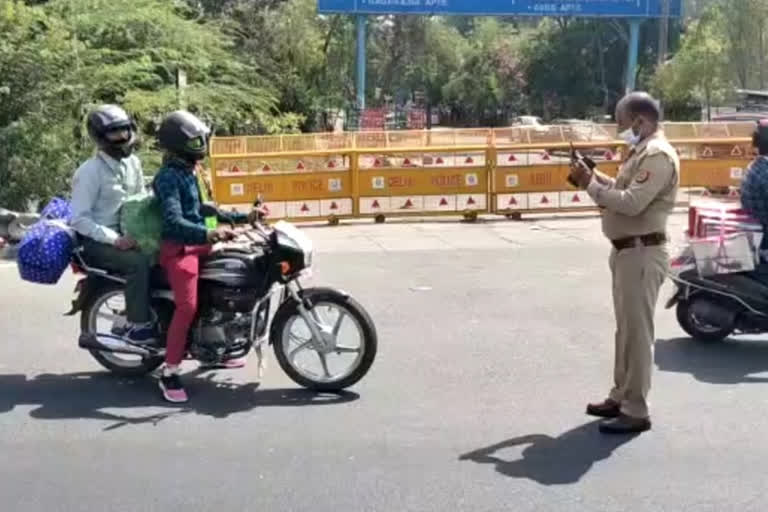 delhi noida border