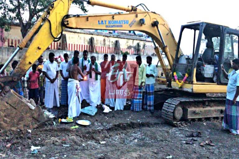 temple construction work