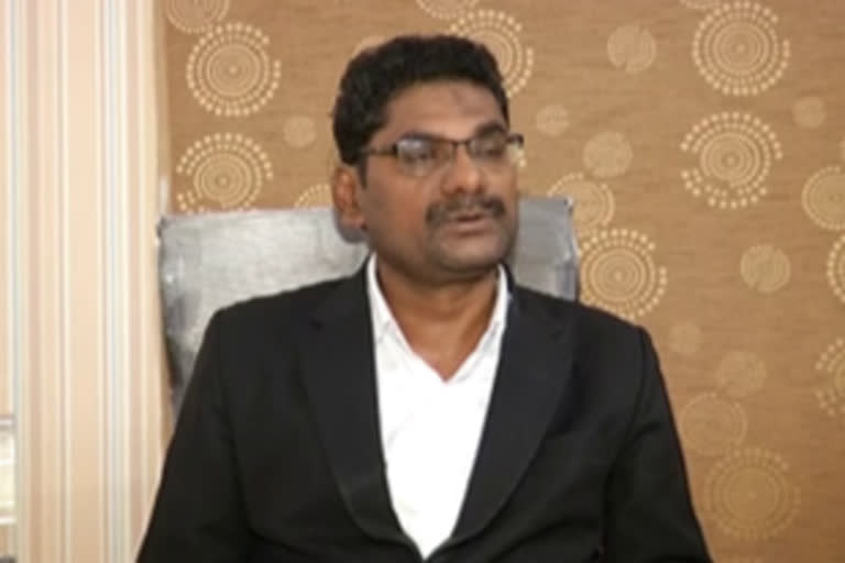 highcourt lawyers fires on nandhigam suresh