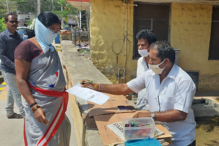 Two people of the three taluk of Koppal are central  notary officers