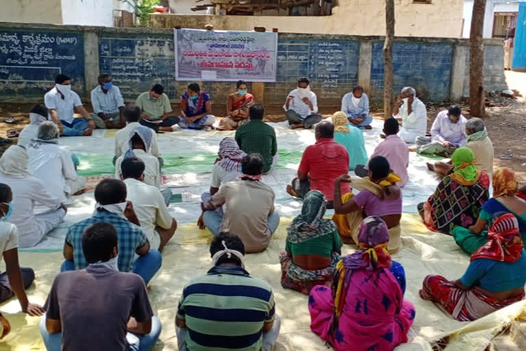 Awareness seminars for farmers in Sangareddy on controlled farming