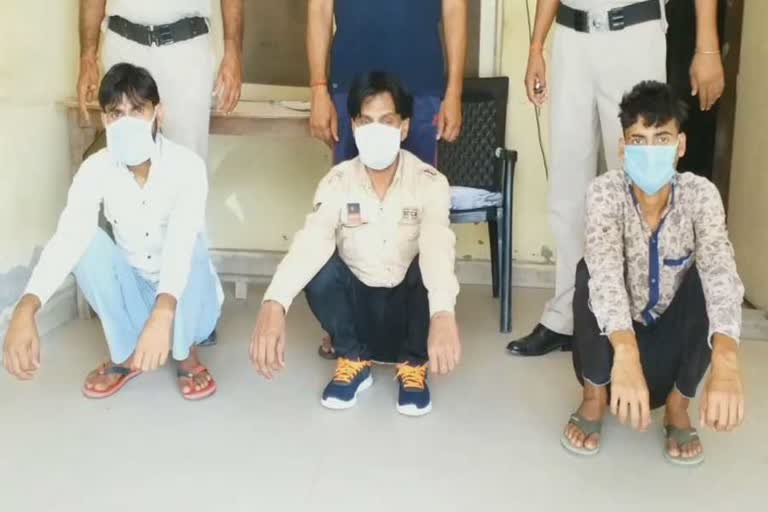 three miscreants arrested in loot case in palwal