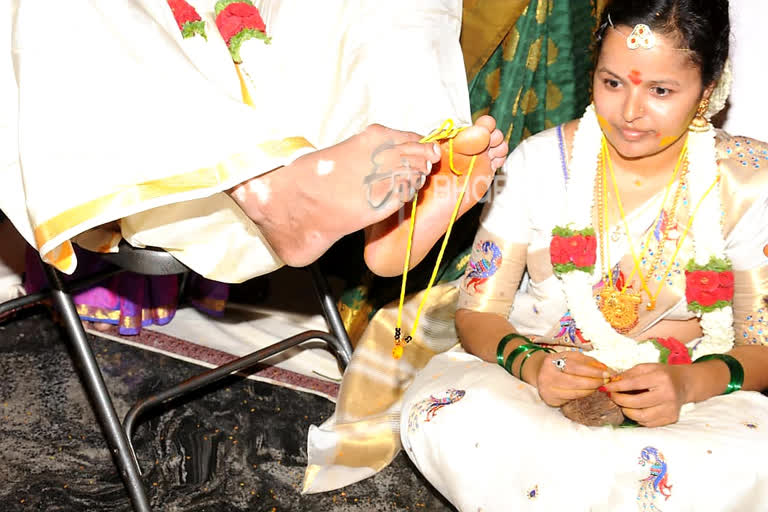 Para swimmer Vishwas got married in lock down