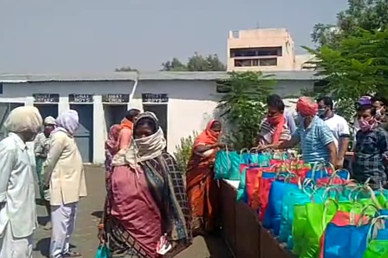 Food items distributed to needy by  social service organization of Seoni