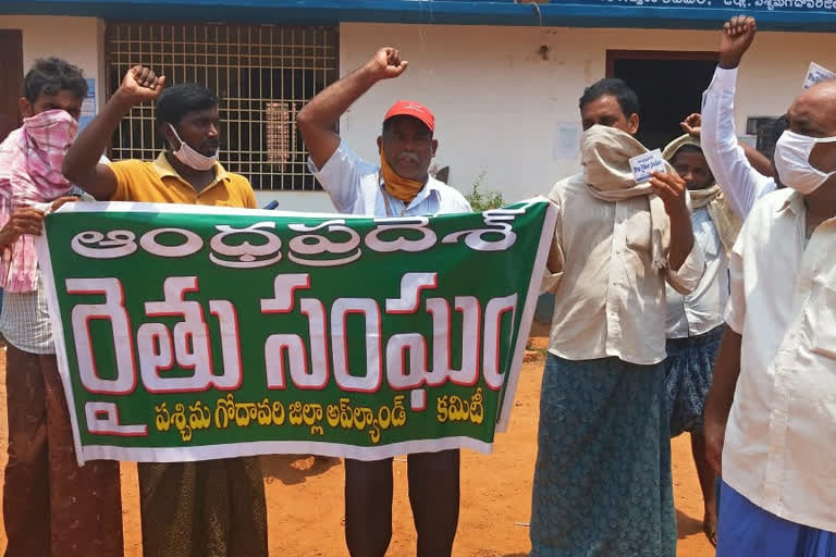 farmers protest at west godavari