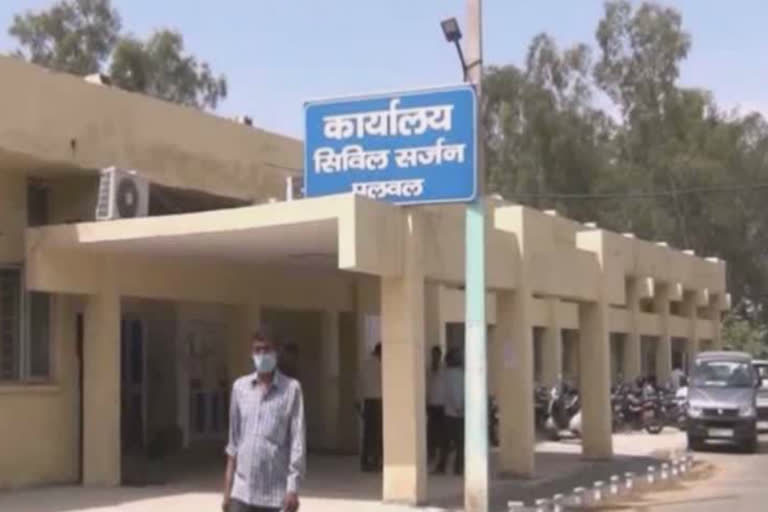 suspected corona patient old lady death in palwal civil hospital