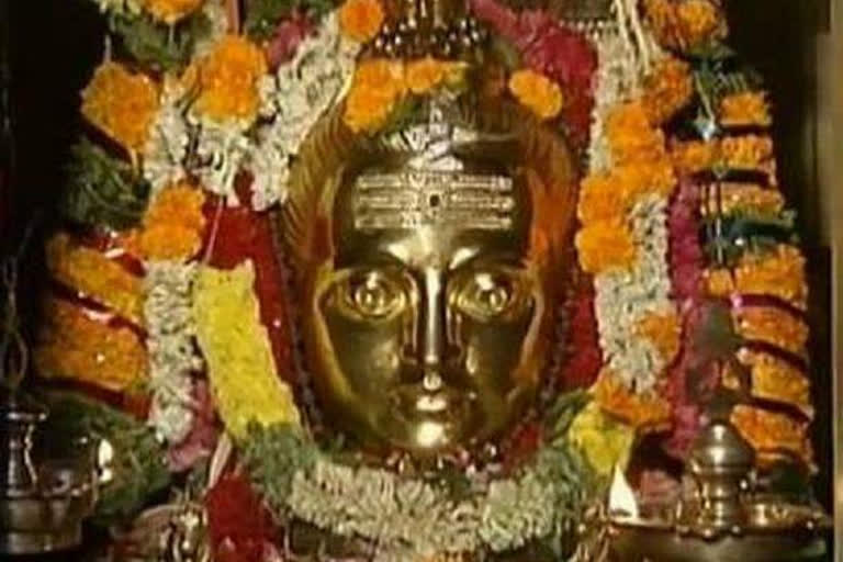 Beginning of a puja through online in chamarajanagar