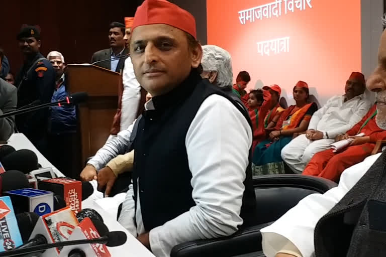 akhilesh yadav_comment_up_government