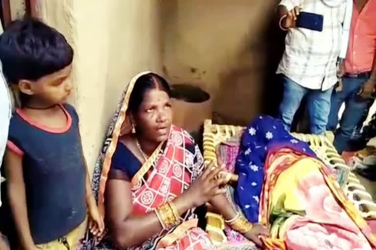 a man killed his wife for samosa in giridih