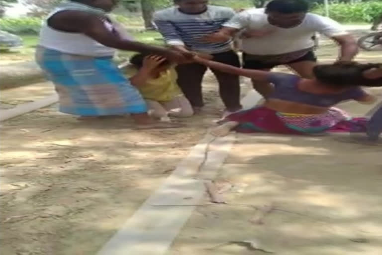 Video of women being assaulted by men in Uttar Pradesh's Deoria goes viral