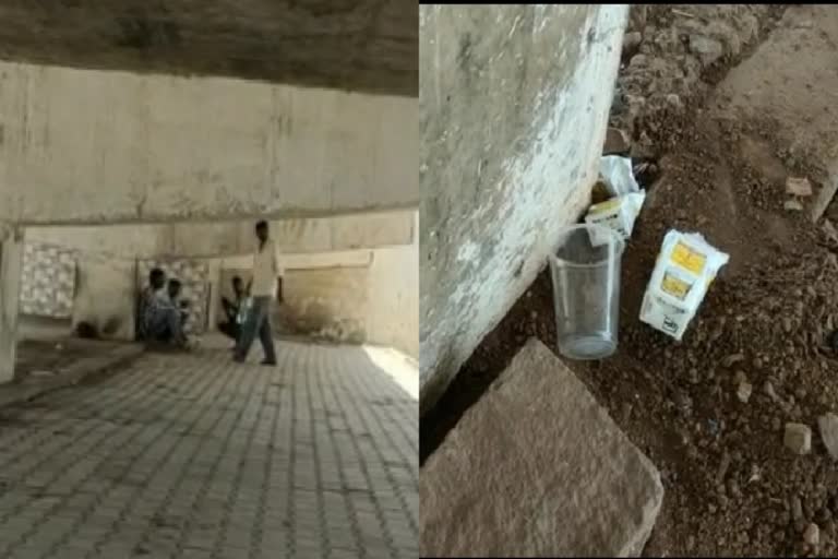 drinkers at Hubli railway station , ರೈಲ್ವೆ ನಿಲ್ದಾಣದ ಆವರಣದಲ್ಲಿ ಕುಡುಕರು ಹಾವಳಿ