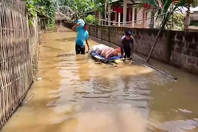 জলমগ্ন নগাঁও আৰু হোজাই