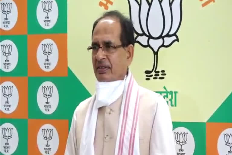 shivraj singh chauhan announces employment schemes for workers