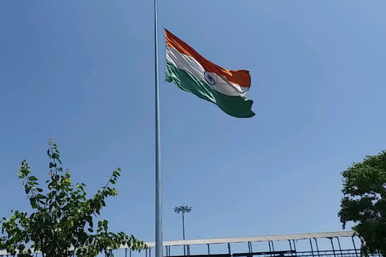 Ratlam railway station once again put national flag