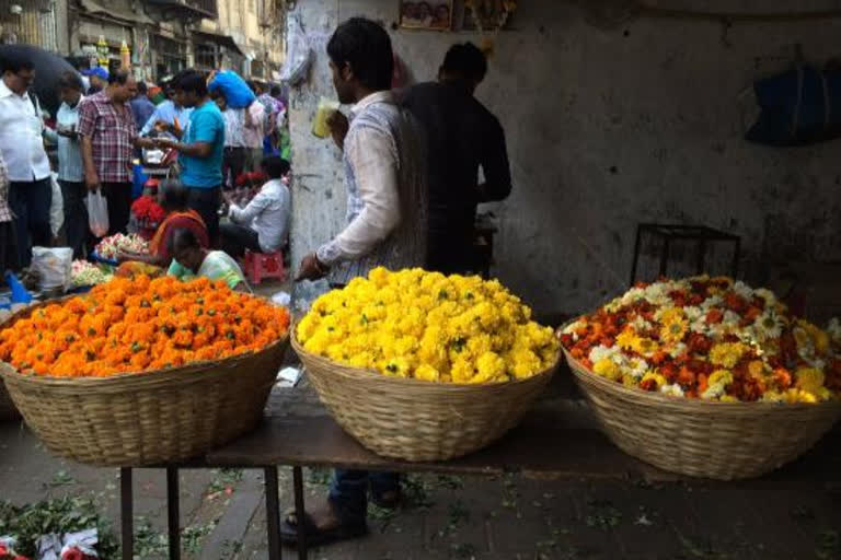 संग्रहित - फूल मार्केट