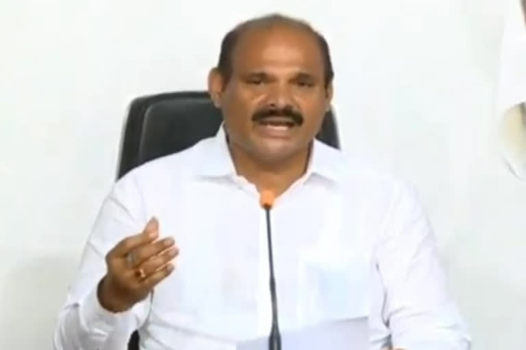 YSRCP MLA PARTHASARADHI COUNTER ON TDP