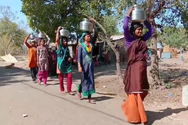 people of Rameshwar pura village