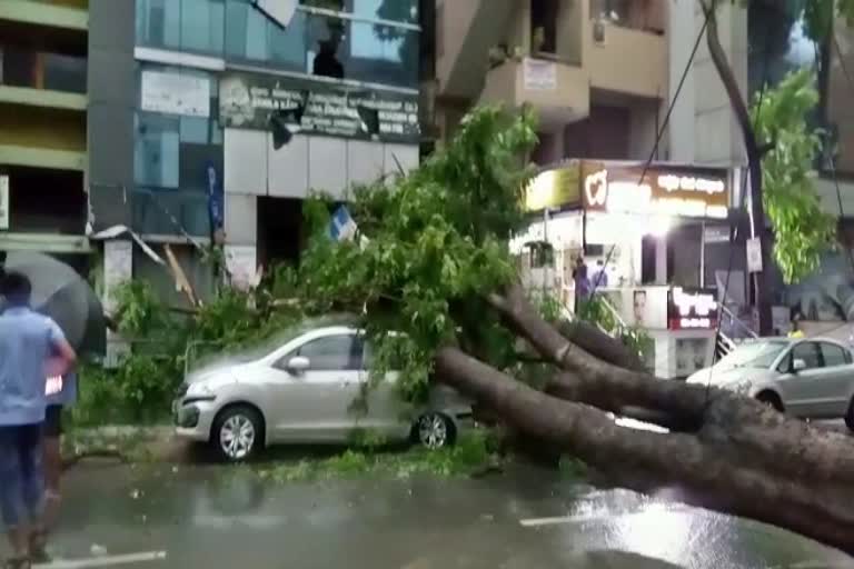 Heavy rain in Bangalore