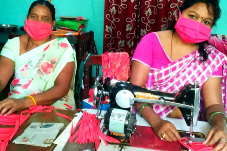 Women of self-help group made 89 thousand masks in jashpur