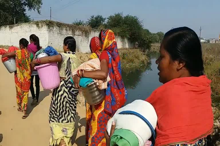 water scarcity in Summer in Padmpur