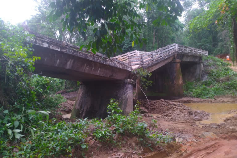 Kukkuze Bridge collapse: Harish Pooja instructed to build a temporary bridge immediately