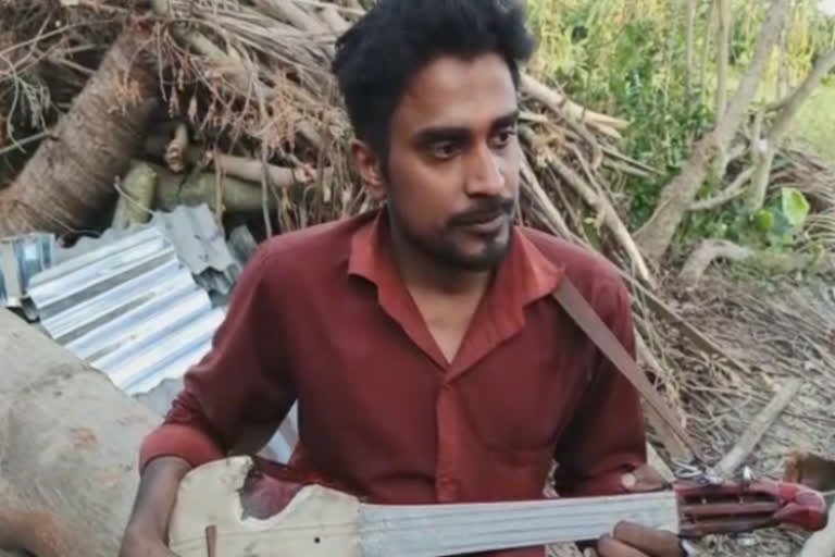 sarinda player govinda das