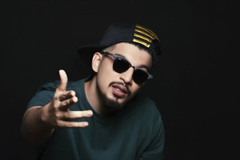 Rapper naezy says 302 is my answer to haters and trollers