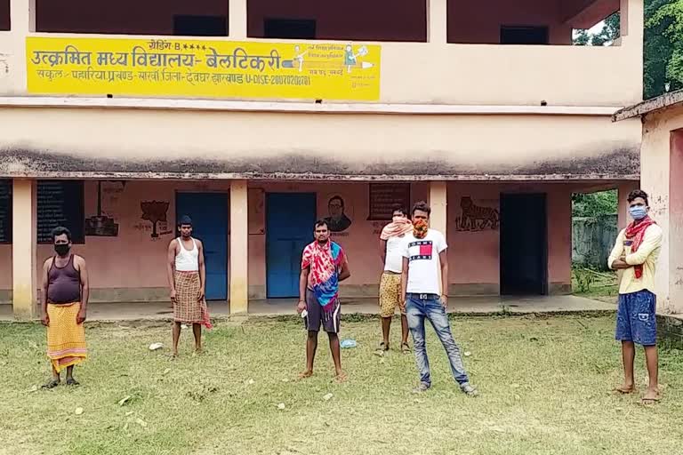 migrant workers in deoghar quarantine center