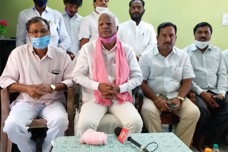 kadium srihari spoke about cm kcr in jangaon district