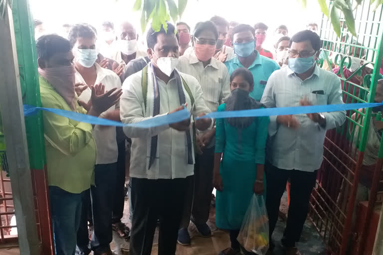 farmer reassurance center started in Nellimarla