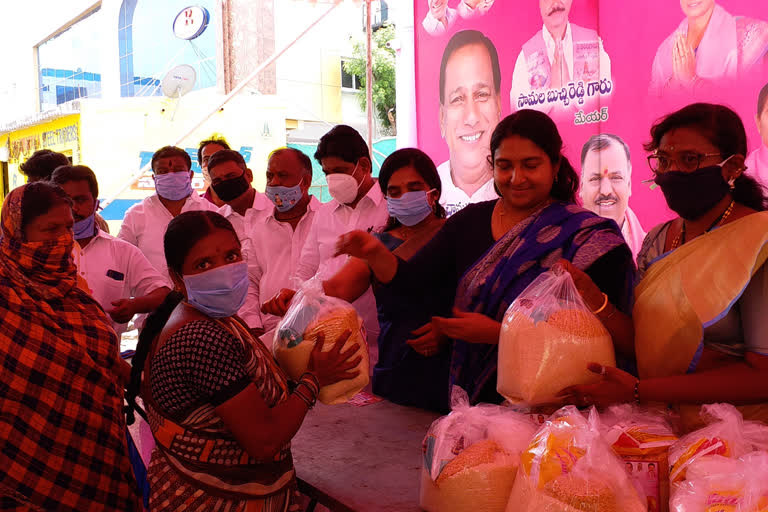 grocery distribution to needy by samasta at boduppal