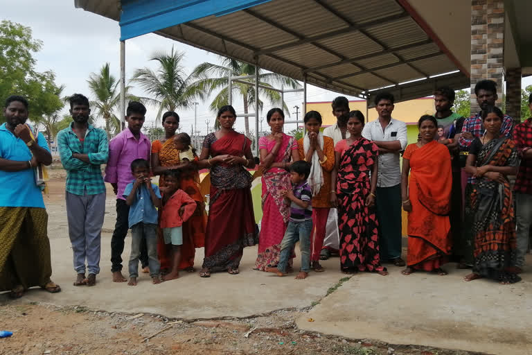 sugarcane-farming-labors-from-andhra-stuck-in-tamilnadu