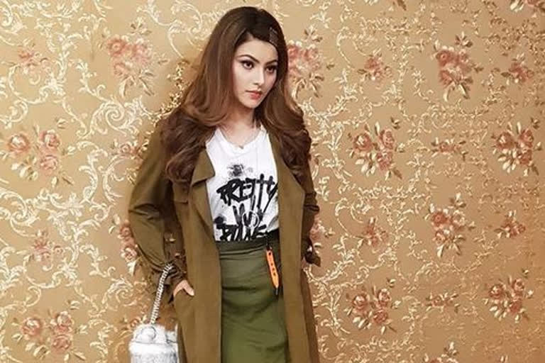 Urvashi Rautela urges all to follow PM Modi's lockdown guidelines