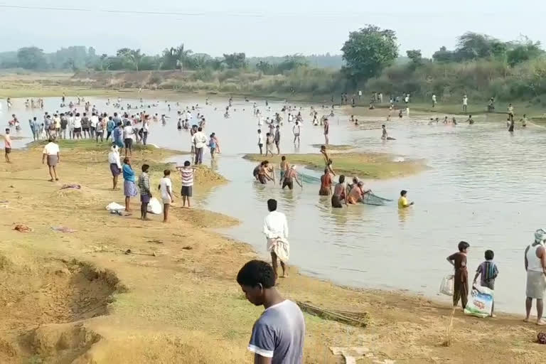 lockdown break by srikakulam district people