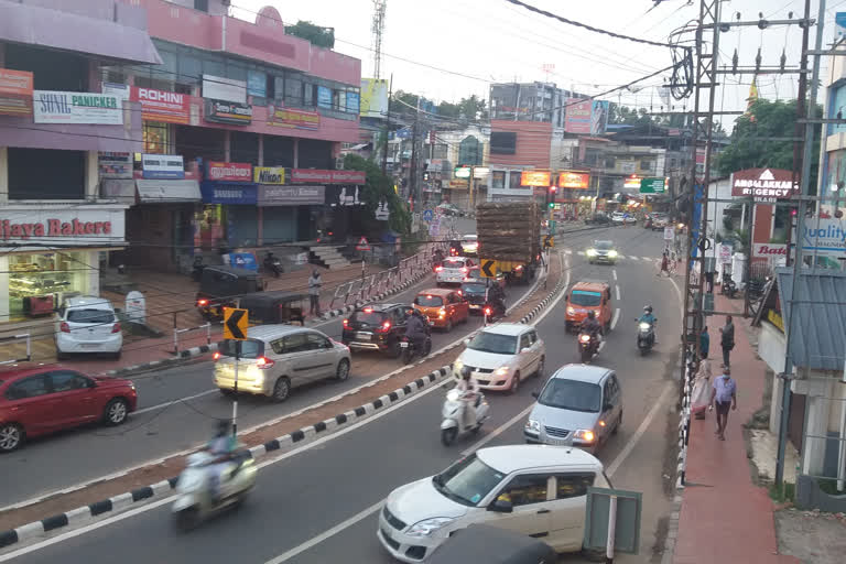 കൊല്ലം  കൊട്ടാരക്കര  ലോക്ക് ഡൗൺ  ലോക്ക് ഡൗൺ നിയന്ത്രണ ലംഘനം  ജില്ലാ പൊലീസ് മേധാവി ഹരിശങ്കര്‍ ഐ.പി.എസ്  Kottarakkara  lockdown  lockdown restrictions at Kottarakkara