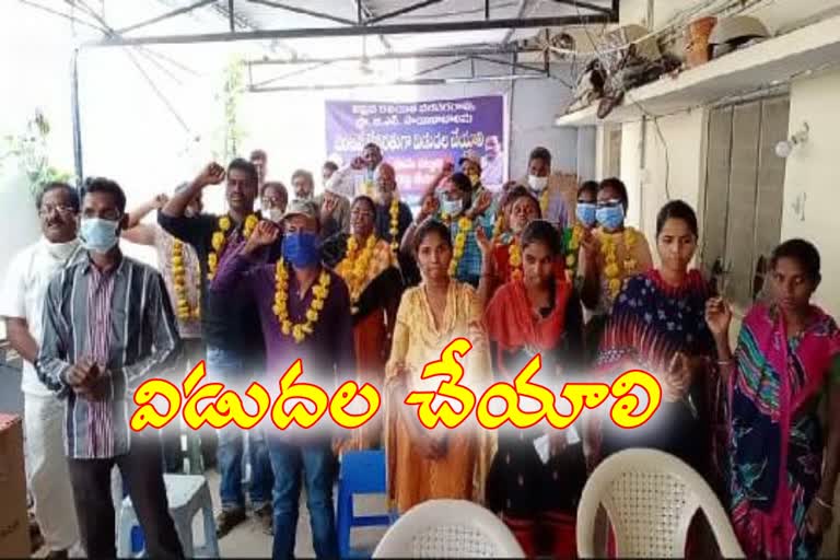 telangana democratic platform demand to release the all political prisoners in country