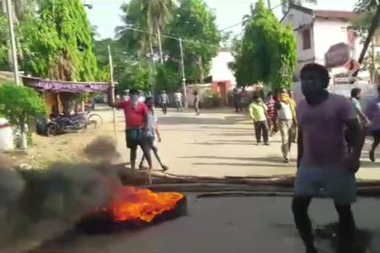 villagers-are-protesting-in-bhanjanagar