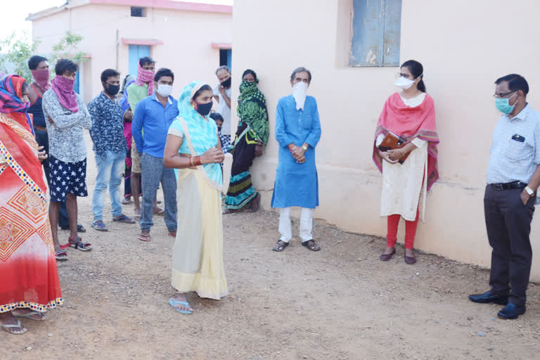 Collector inspected Mudhipar Quarantine Center