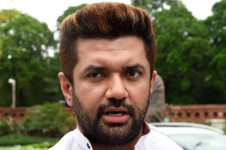 Lok Janshakti Party  Chirag Paswan  Chirag Paswan  Kendriya Vidyalaya, Jhajha  Kendriya Vidyalaya, Jhajha  ചിരാഗ് പസ്വാന്‍  ജാജ കേന്ദ്രീയ വിദ്യാലയത്തിലെ വിദ്യാര്‍ഥികളുടെ ഫീസ് ഒഴിവാക്കണം