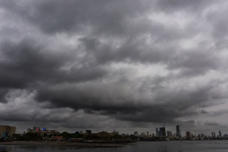 monsoon news  monsoon entry in maharashtra  obstacle in monsoon  मान्सून न्युज  महाराष्ट्रात मान्सून आगमन न्युज  मान्सूनमध्ये अडथळा