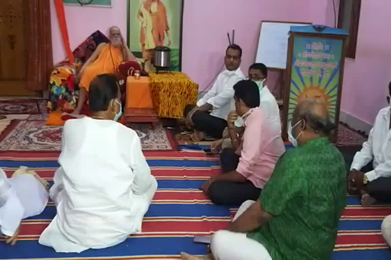 shree-mandir-management-committee-discuss-with-shankaracharya-for-snanayatra