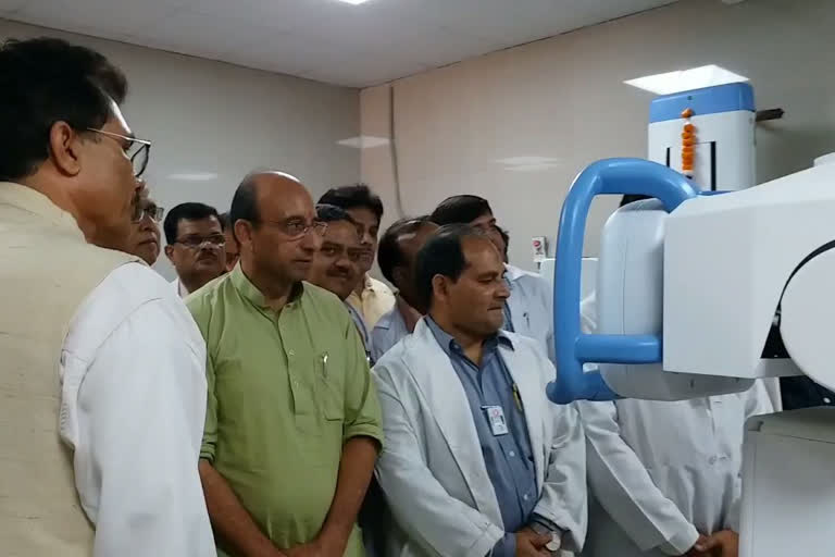 corona test lab in Balrampur hospital