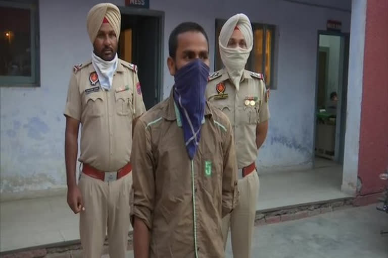 BSF arrests Bangladeshi in Punjab without passport