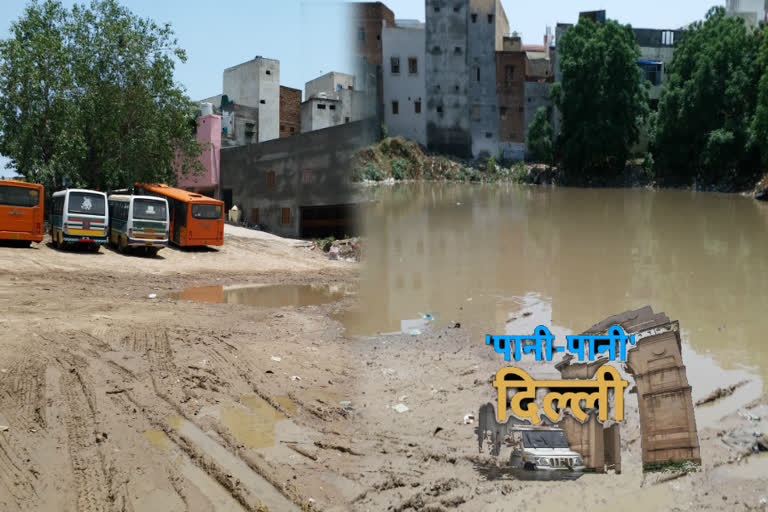 water logging at narela bus terminal