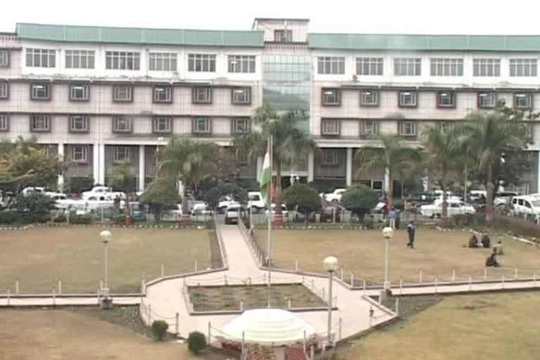 CM Office in Secretariat building closed after Uttarakhand cabinet minister tests Covid-19 positive