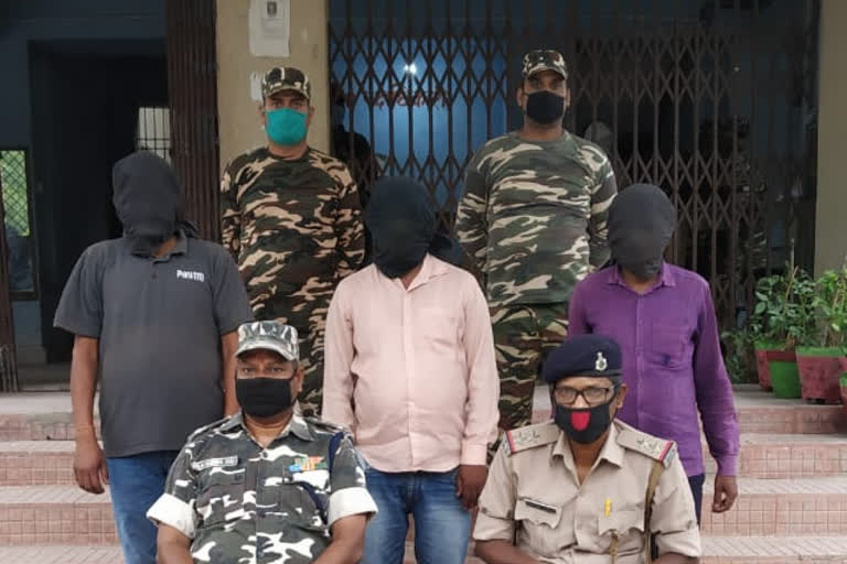 SSB jawan arrested the three hardcore naxalites in gaya