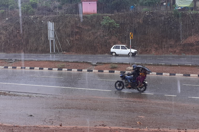 Heavy rain  in Uttara Kannada